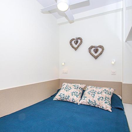 Stylish Studio For Rent With Fantastic Location In Marbella Promenade. Ngoại thất bức ảnh